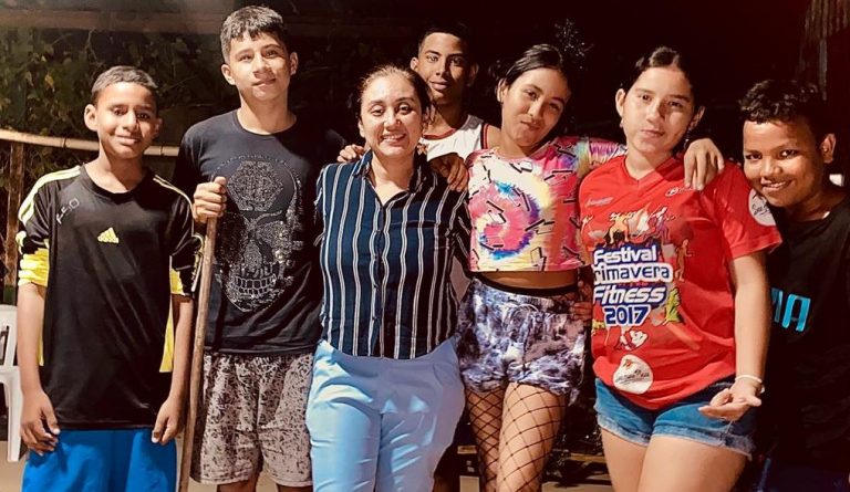 En Asentamiento de Neiva, la infancia construye sueños a través del teatro