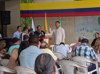 Alcalde Arbey Vargas del municipio de Colombia fija prioridades de su gobierno
