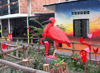 Dinamizan economía con obras de artistas huilenses