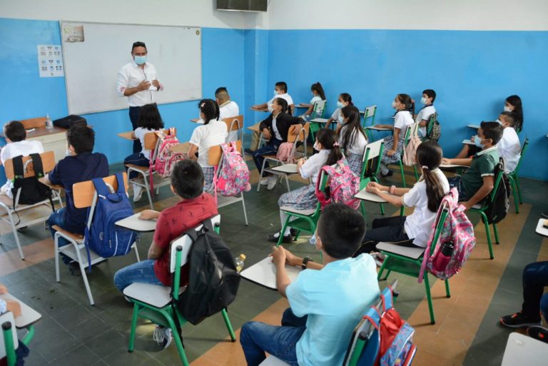 Docentes del Huila a mejorar habilidades y competencias digitales