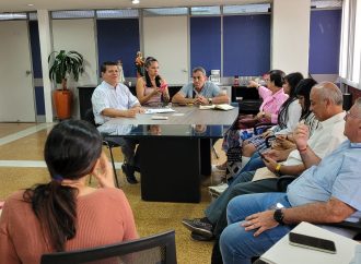 Cumbre educativa para restablecer restaurante escolar de Silvania, Gigante