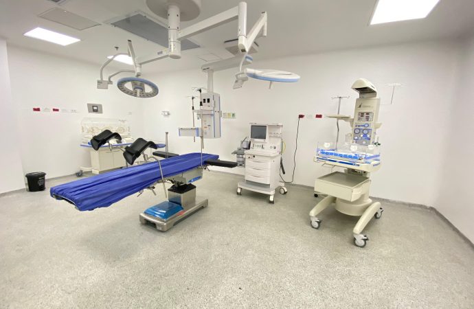 Presentan diagnóstico del Centro de Atención Integral Materno Infantil