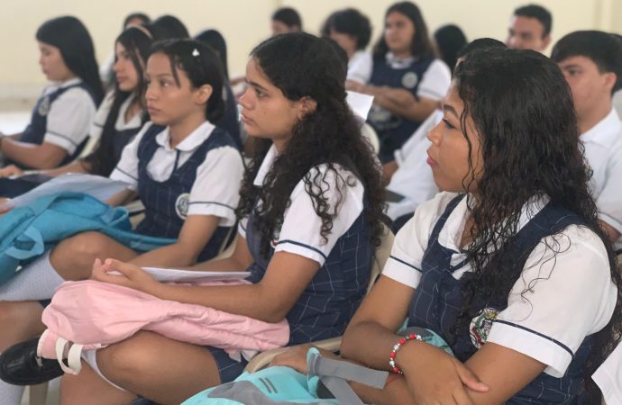 En Nátaga, proyectan un nuevo colegio