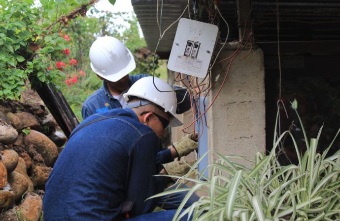¿Cómo reclamar ante cobros excesivos en facturas de servicios públicos?
