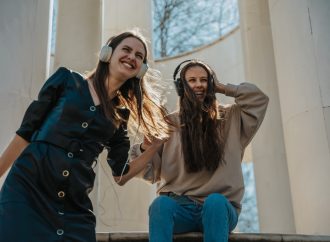 El peligro oculto de los reproductores de sonido