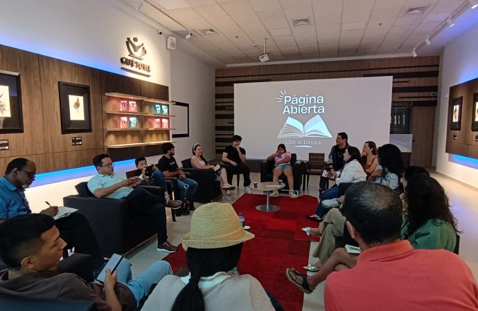 Club de Lectura ‘Página Abierta’: Reflexiones sobre la Realidad