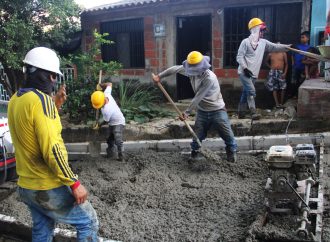 Invierten $8.300 millones para pavimentar 44 vías en Neiva
