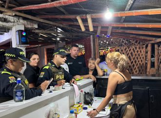 Cierran tres establecimientos rurales en Timaná