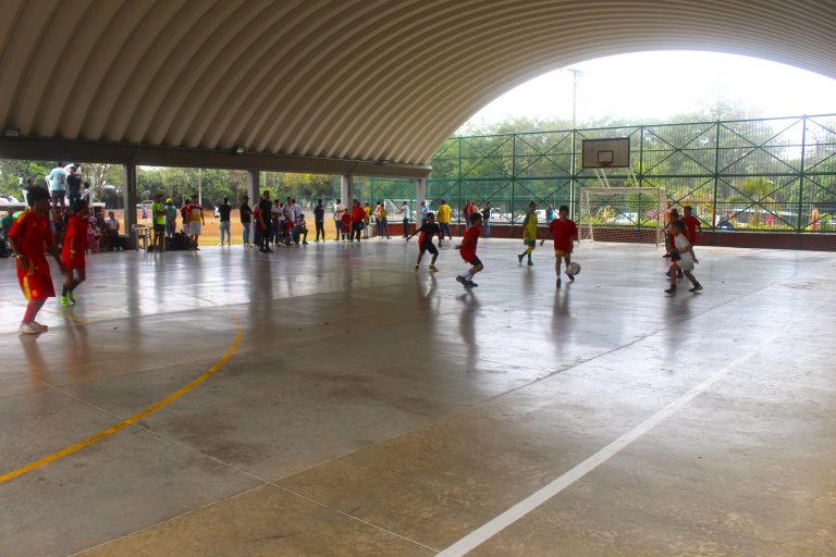 Con jornada deportiva, promueven integración y amistad