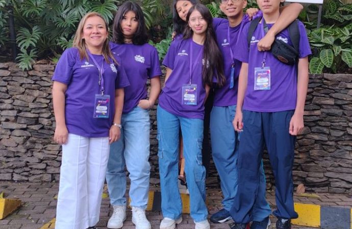 Estudiantes de Rivera brillan en el CIENCIA FEST 2025