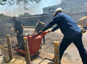 Establecen desafíos de un mundo laboral en transformación