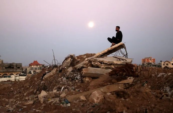 Huilense Manuel Cortés Castañeda, la voz poética de Palestina