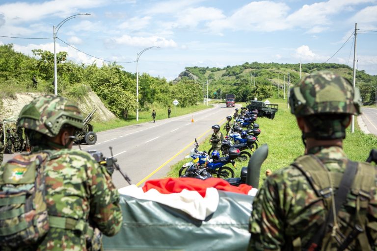 Refuerzan seguridad en vías y zonas rurales del Huila