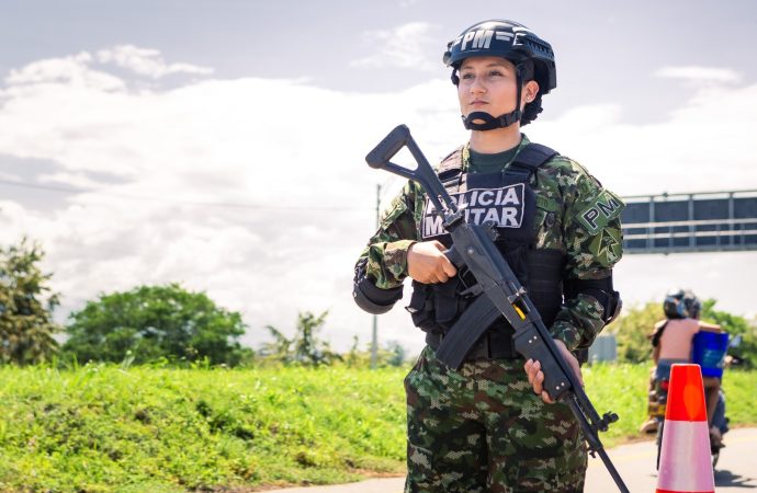 Refuerzan seguridad en vías del Huila