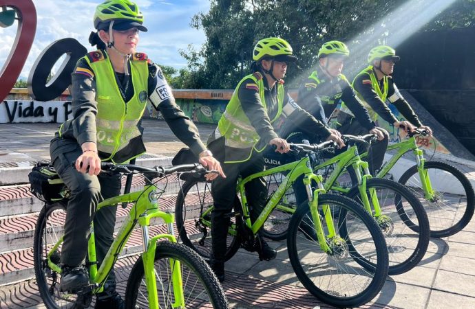 Refuerzan seguridad en el malecón del río Magdalena