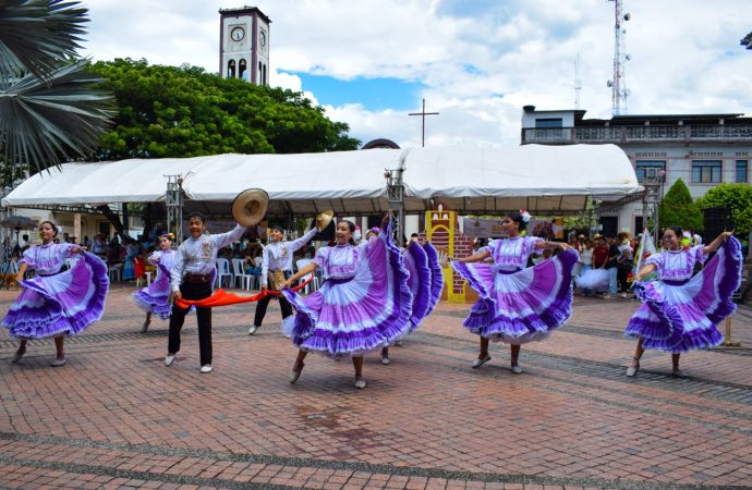 Algeciras llevará el folclor huilense hasta Vietnam