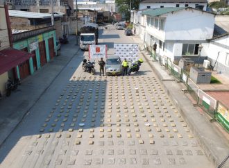 Abandonan 345 kilos de marihuana en Isnos