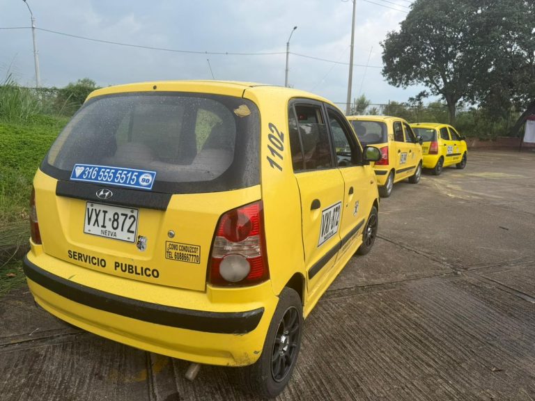 Aumentan tarifas del servicio de taxi en Neiva