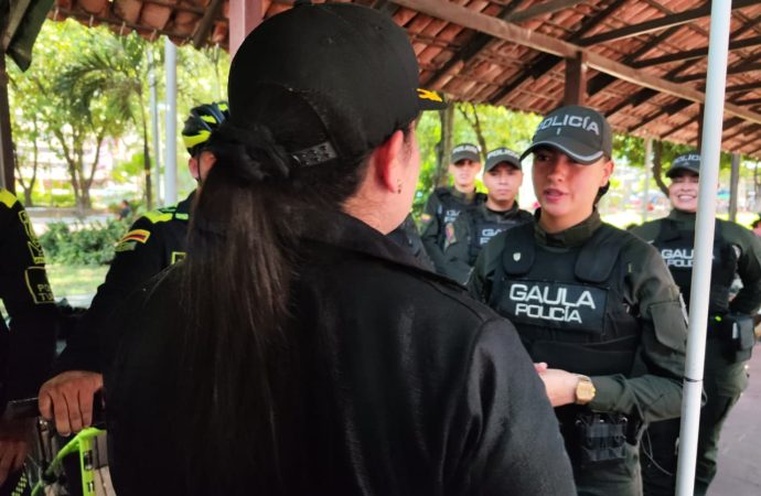 Aumentan patrullajes en bicicleta en Neiva