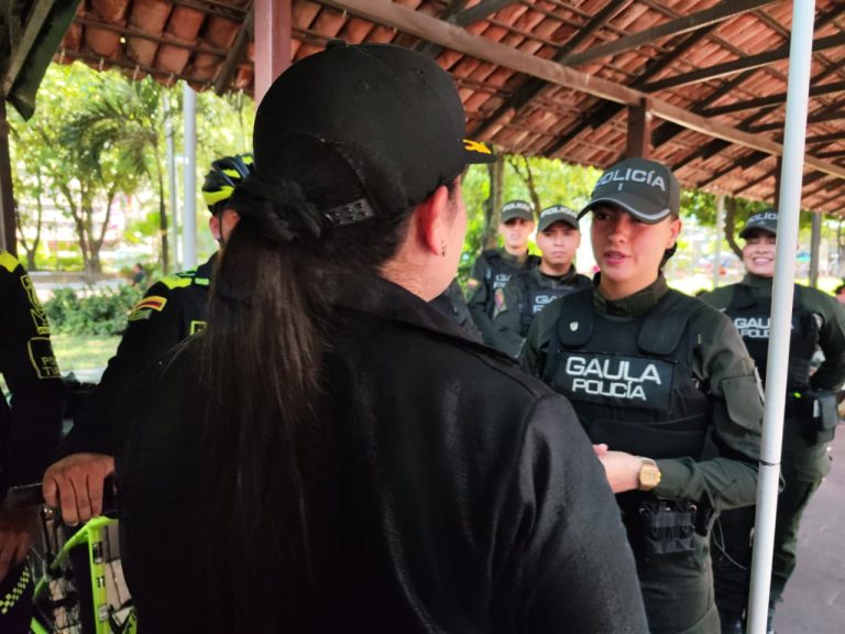 Aumentan patrullajes en bicicleta en Neiva