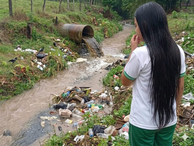 Estudiantes de Timaná idean sistema de tratamiento de aguas residuales