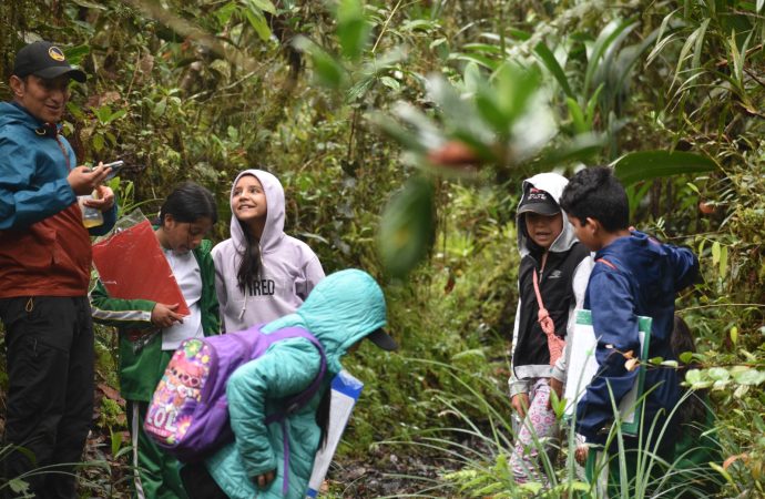 Estudiantes en San Agustín lideran proyecto para proteger el agua y la biodiversidad