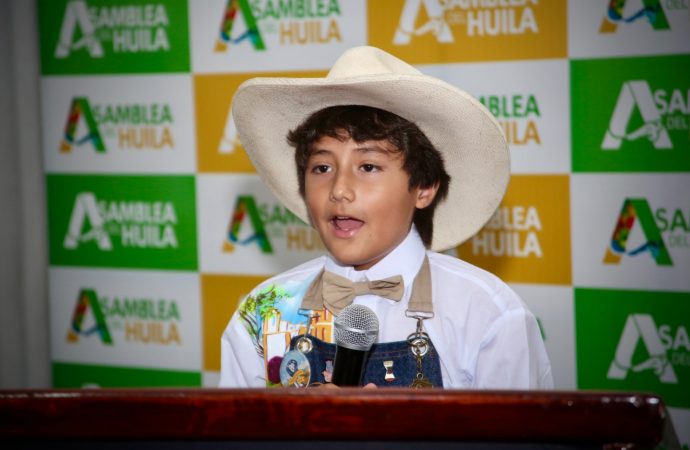 Exaltan al pequeño embajador de la caficultura huilense