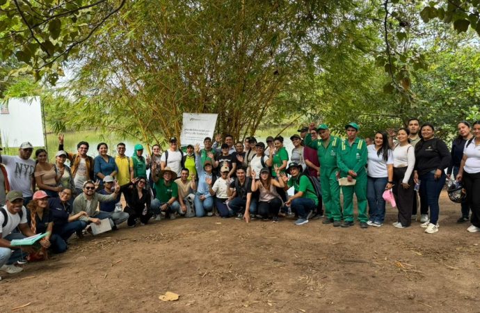 Voluntariado por un día: manos restauran vida en el Humedal El Curíbano