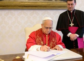 “Magnifica Humanitas”: el Papa León XIV advierte sobre la IA y llama a humanizar el futuro digital