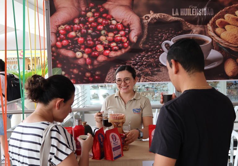 Feria La Huilensidad, plataforma del emprendimiento