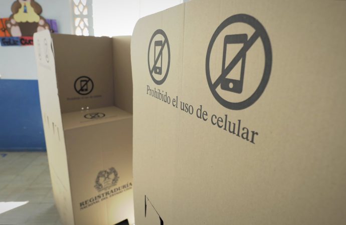 Reiteran prohibición del uso de celulares en las urnas