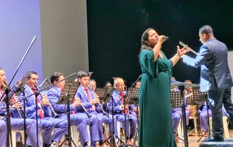 Huila rindió homenaje a los padres