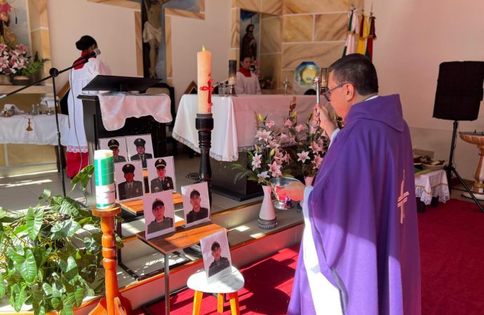 Rinden homenaje a los policías asesinados en San Luis
