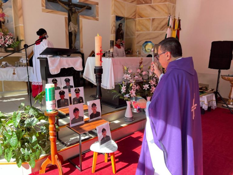 Rinden homenaje a los policías asesinados en San Luis