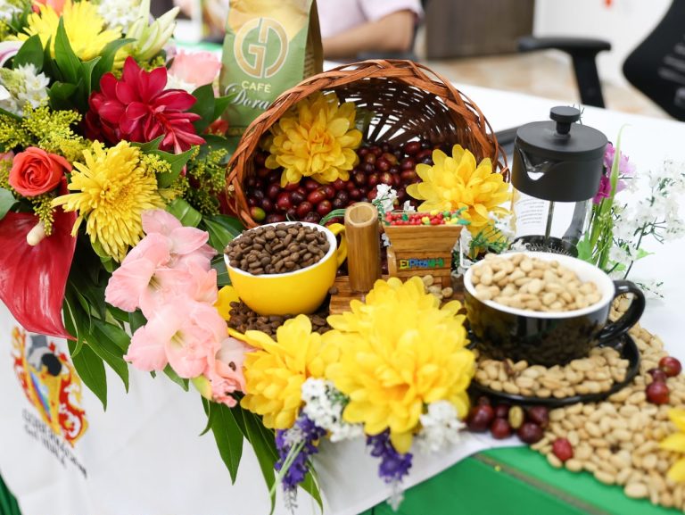 Potenciarán las cadenas de valor de café y frutas en Huila