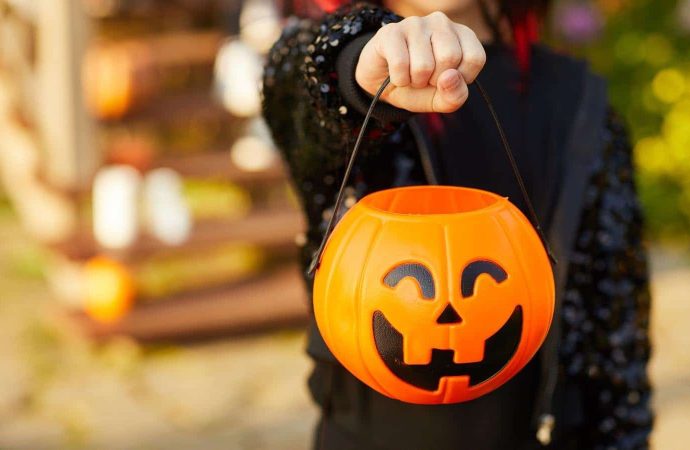 Por Halloween, anuncian medidas para proteger a niños, niñas y adolescentes