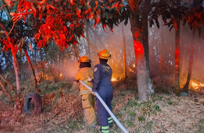 Urgen evitar las quemas abiertas y reportar emergencias